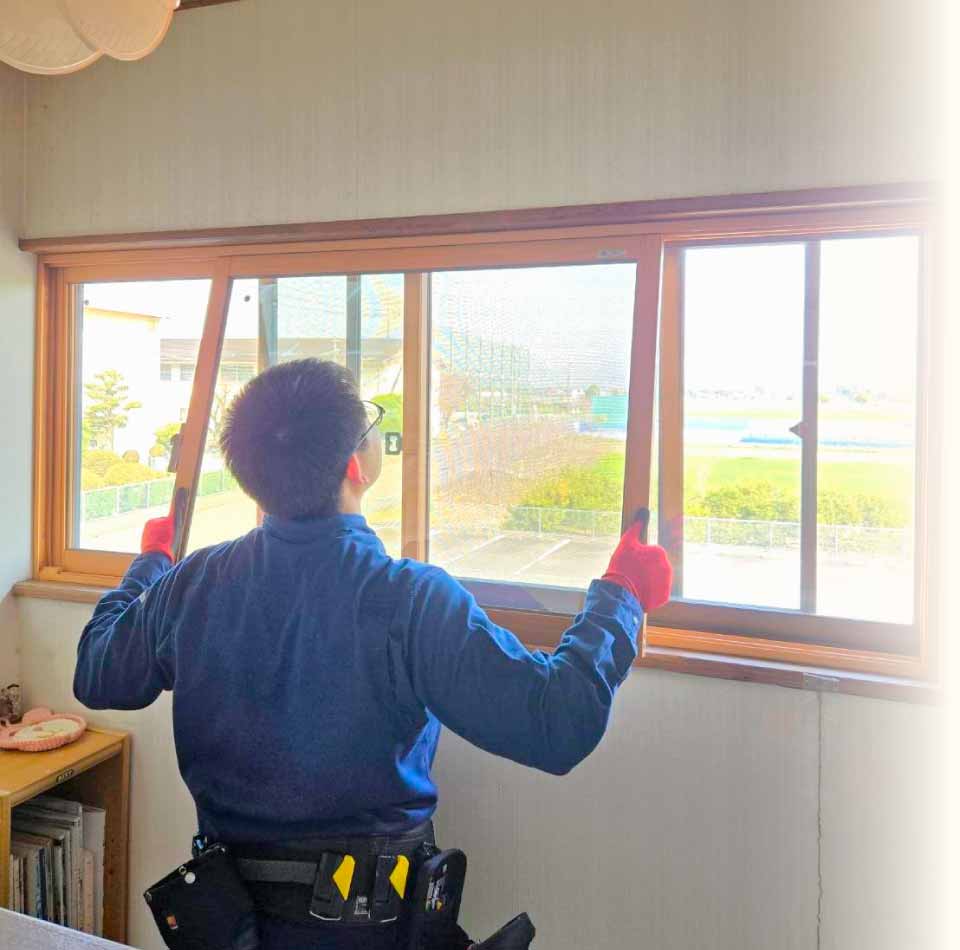 内窓リフォーム施工風景（960×950）