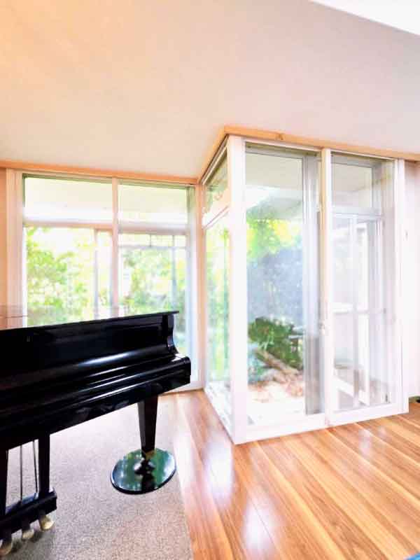 福岡県福岡市南区N様内窓リフォームリビングコーナー